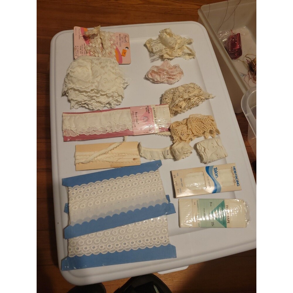 Lot of Vintage LACE Trim Sewing Dolls Craft Supplies Nice! Eyelet, Ruffle +++